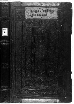 Tricesima particula libri Azaragui quem composuit Albucasim, translatavit magister Girardus Cremonensis in Toleto (Albuchasim Chirurgia) - BSB Clm 161