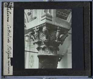Salerno, Duomo : Kanzelkapitell