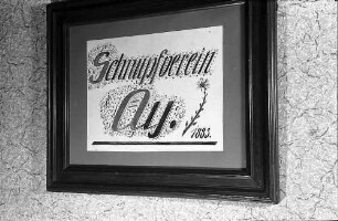 Schild "Schnupfverein Ay"