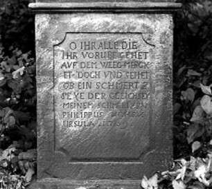 Friedhof, Wegkreuz; Kelkheim, Frankfurter Straße 206a