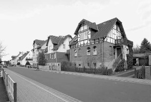 Wohnhaus; Fuldabrück, Röthestraße 4