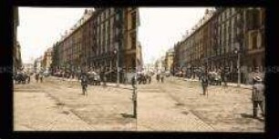 Blick in belebte Geschäftsstraße, Genf