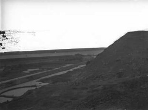 Flusstal : Blick in ein Flusstal