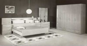 Schlafzimmer (Modell 380)
