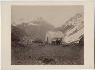 Rettungshaus auf dem Weg über die Anden von Chile