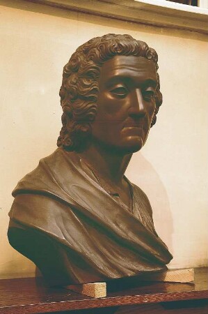 Meißen. Büste von Johann Friedrich Böttger aus Böttgerporzellan (Steinzeug)