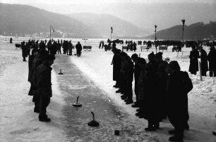 Titisee: Eisschießen auf dem Titisee