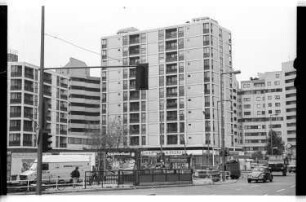 Kleinbildnegativ: Kottbusser Straße, 1985