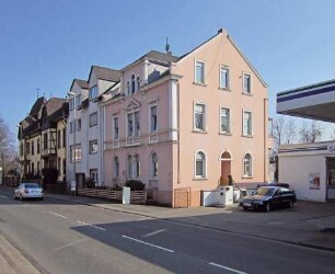 Rüdesheim, Geisenheimer Straße 38
