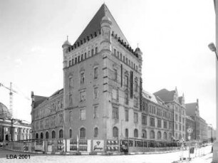Kaiser Alexander-Garde-Grenadier-Kaserne; Berlin, Mitte