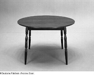 Runder Tisch (Modell T 105 B)