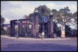 Eingang U-Bahnhof Heidelberger Platz