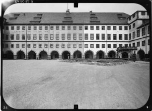 Schloss Friedenstein, Corps de Logis (Nordflügel), Südfassade zum Schlosshof