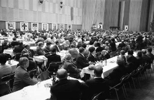 Treffen der Heimatvertriebenen, in Süddeutschland wohnenden ehemaligen Ostpreußen des Regierungsbezirks Allenstein.