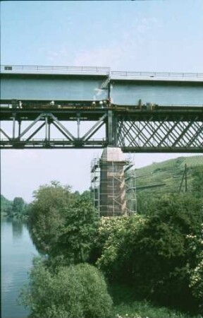 Marbach Neckarviadukt Vorschub Brückenfeld Hohlkastenträger