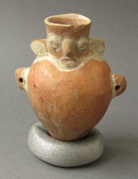 Clay vessel