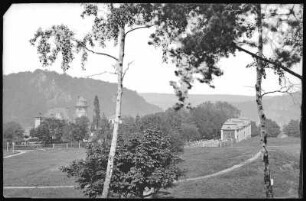 Karlsbad. Obere Station der Drahtseilbahn und Café Helenenhof : Karlsbad. Obere Station der Drahtseilbahn "Helenenhof" (unterirdische Standseilbahn Theaterplatz – Café Helenenhof; 1907) und Café Helenenhof