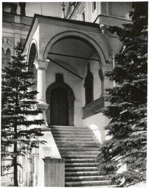 Moskau, Russland. Kreml. Mariä-Verkündigungs-Kathedrale (Blagowestschenski Sobor) (1484-1489), Südportal an der Ostseite