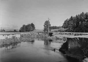 Neißetal, Uferzerstörung durch Hochwasser der Lausitzer Neiße, Blick flussab nach Hirschfelde
