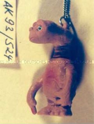 E.T.-Anhänger mit Kette