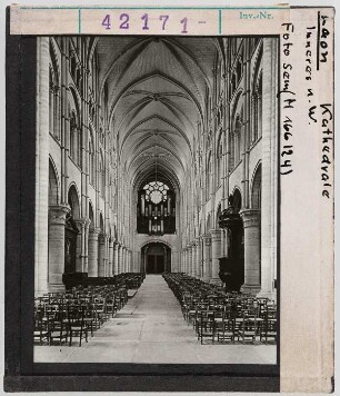Laon: Kathedrale, Inneres nach Westen