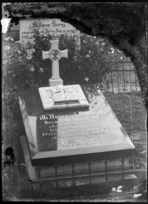 Grabmal von Pfarrer Wilhelm Heinrich Rochels auf dem Friedhof von Buchen