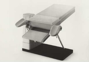 Braun Preis 1972 - Gynäkologischer Untersuchungstisch