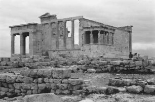 Erechtheion-Tempel : Der Erechtheion-Tempel auf der Akropolis.
