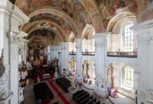 Katholische Kirche Mariä Himmelfahrt, Grüssau, Polen