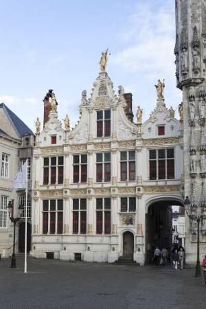 Brügger Freiamt & Brugse Vrije — Hauptfassade
