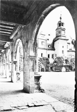 Weilburg an der Lahn, Hochschloss, Schlosshof.