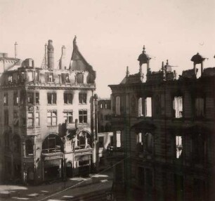 Zerstörungen Zweiter Weltkrieg - Stadtgebiet. Kaiserstraße 144 (Gasthaus "Zum Moninger") und Gebäude Kaiserstraße/Ecke Karlstraße