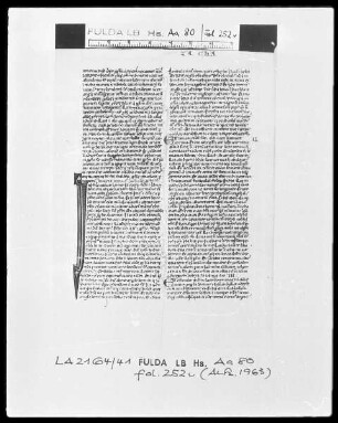 Biblia Latina — Initiale J, Folio 252verso