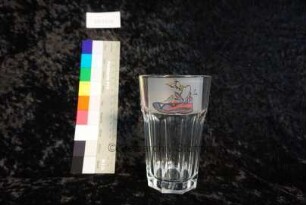 Wasserglas bedruckt mit Logo "gemeinsam fit für Stormarn" (Schwan in Sportschuh)