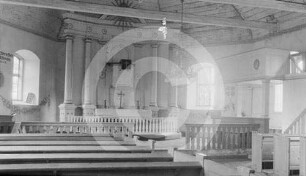 Chor der Kirche Wirgen mit Altar