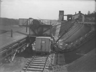 Tagebau, Spülversatzgew. Ent- und Beladestation Seilbahn