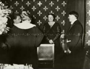 Joseph Goebbels, Winifred Wagner und Adolf Hitler in Bayreuth