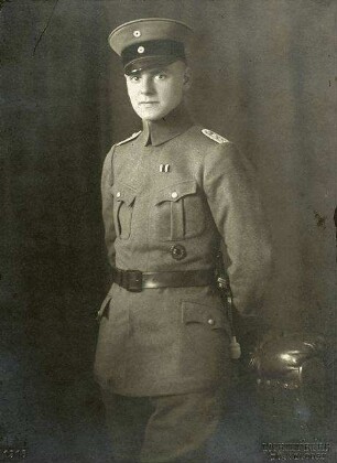 Glasmacher, Hugo, Dr.; Leutnant der Reserve, geboren am 26.01.1899 in Solingen