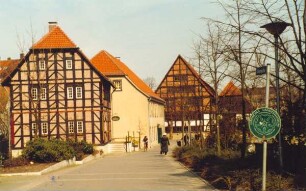 Ameide mit Spieker, Mittelmühle und Landesmuseum. Detmold