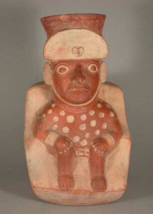 Sitzende anthropomorphe Figur