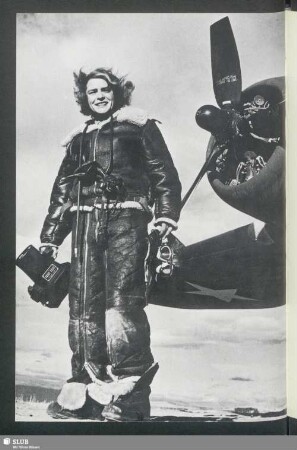 Margaret Bourke-White in ihrer Fliegerkombination