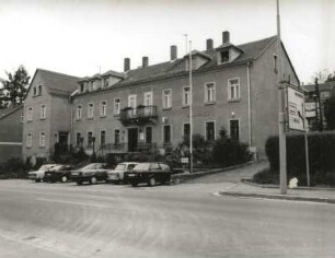 Berggießhübel, Am Ladenberg 7. Rathaus mit Sparkasse