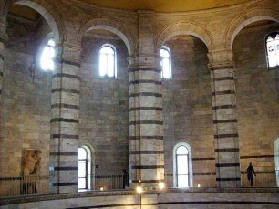 Pisa: Baptisterium