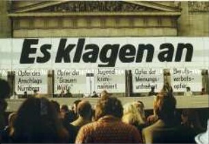 Kundgebung gegen die Strauß-Politik und zur Aufklärung des Attentates auf dem Oktoberfest 1980 in München