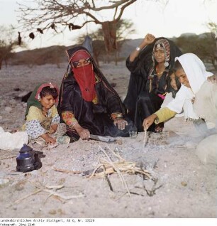 Familie am Feuer - Sinai - Familie Salem