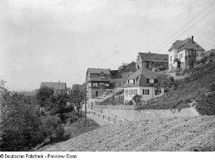 Dölzschen (Dresden-Dölzschen), Fürstenweg (Kohlgraben). Wohnhäuser. Straßenansicht