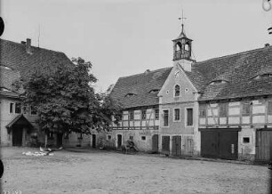 Dobschütz, Hof Arno Wolf, Hofansicht