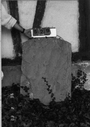 Grabstein 529