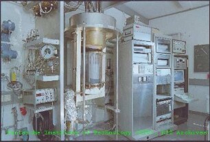Probenhalter einer unbekannten Anlage am Institut für Angewandte Thermo- und Fluiddynamik (IATF)
