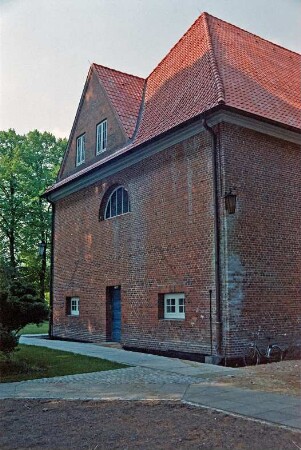 Lindenstraße 2: Evangelische Kirche: Ostseite